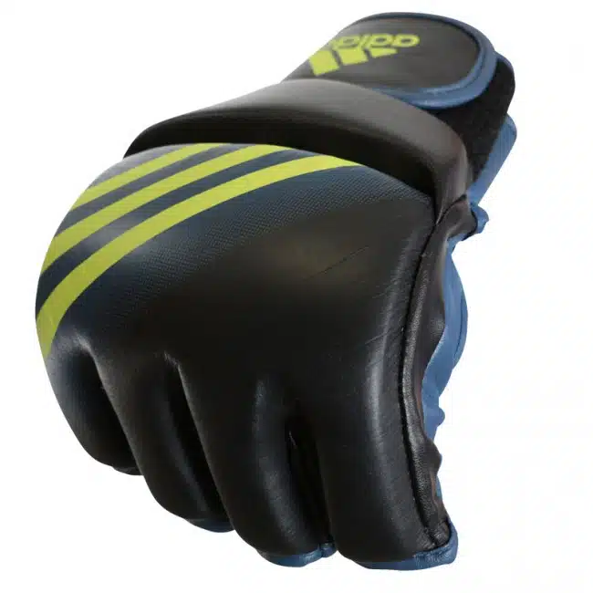 MMA kesztyű ADIDAS Speed - Méret: M