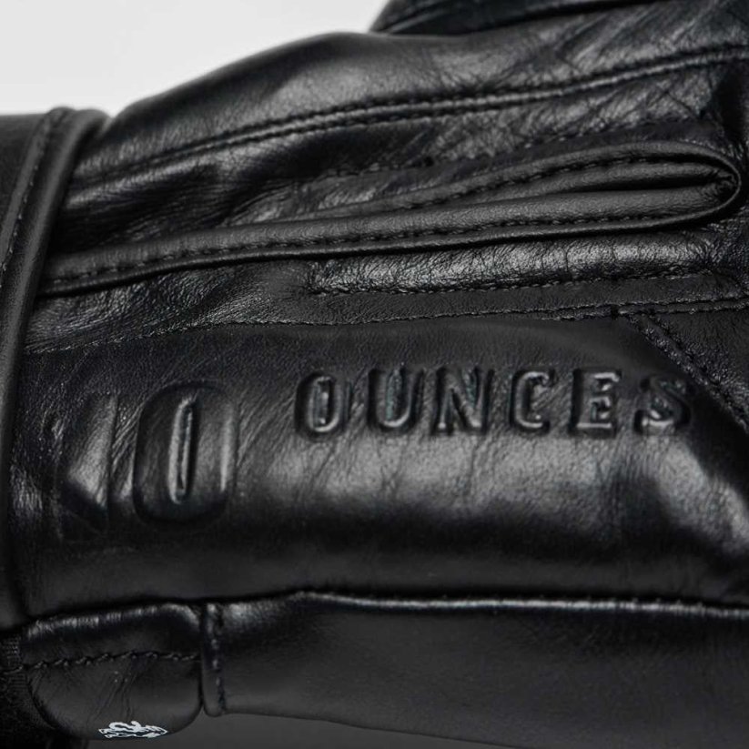 Boxerské rukavice Leone The Greatest GN111 - Čierna