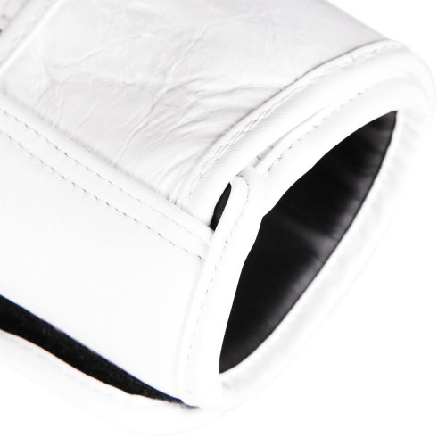 Boxerské rukavice RevGear Original Thai - bílé