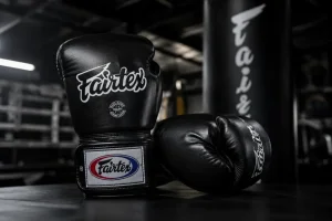 What Gloves for the Bag: Bag Gloves vs Universal and What to Avoid