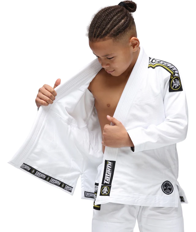 Children&#39;s Gi TATAMI Nova ABSOLUTE with white strap