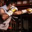 Boxerské rukavice REVGEAR Pinnacle - bílá/zlatá - Váha rukavic: 16oz