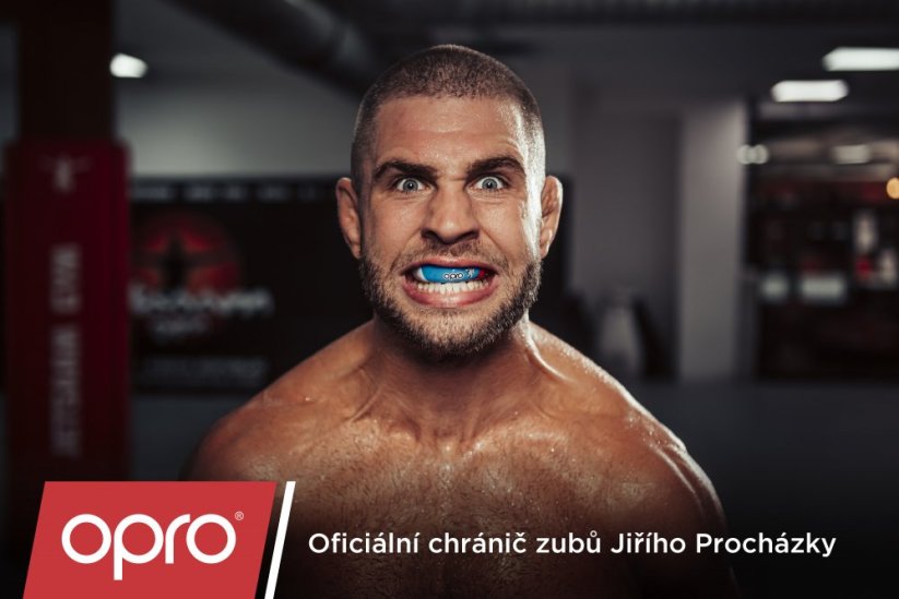 Chránič zubů Opro Instant Custom Fit UFC Senior - Černá/sříbrná