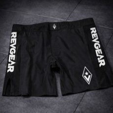 Revgear Stealth Hybrid MMA šortky – čierne
