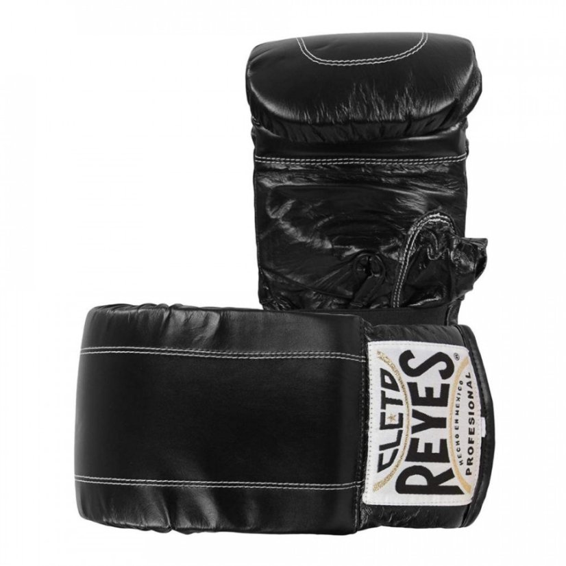 Cleto Reyes bag gloves