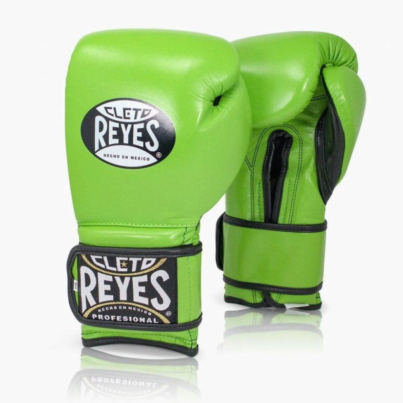 Boxing gloves Cleto Reyes Velcro - light green - Weight of gloves: 12oz