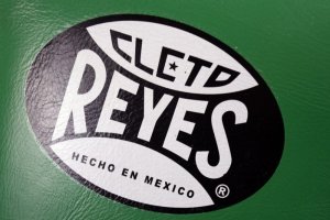 Cleto Reyes boxerské rukavice