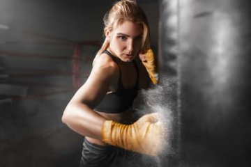 Choosing the right gloves for Fitbox: the key to a safe and comfortable workout