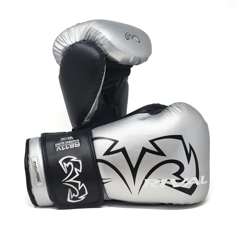 Boxing gloves RIVAL RS11V Evolution - silver - Weight of gloves: 18oz