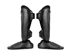 Fairtex SP8 Ultimate Shin Pads ochraniacze piszczeli – czarne